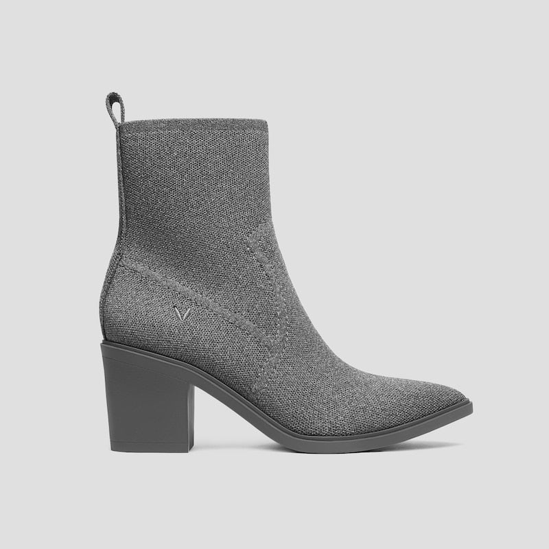Whitney Steps™ | Pointed-Toe Western Enkellaarsjes